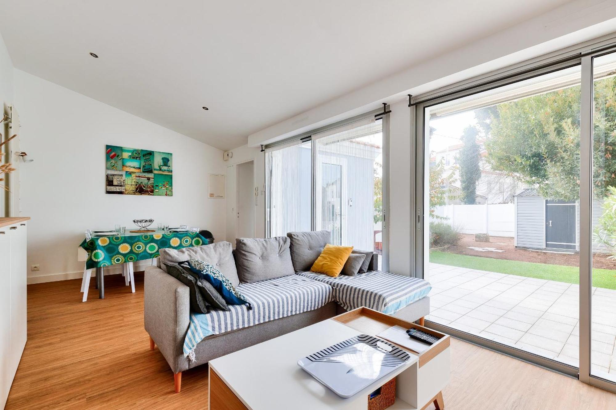 Entre Coeur De Ville Et Plage, Maison Pour 8 Saint-Gilles-Croix-de-Vie Zewnętrze zdjęcie